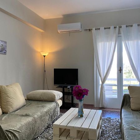 Assos Marina Apartment Bagian luar foto