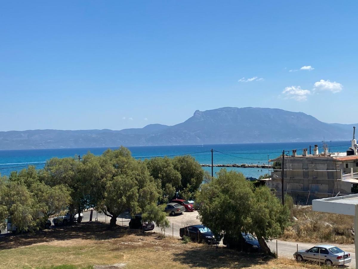 Assos Marina Apartment Bagian luar foto