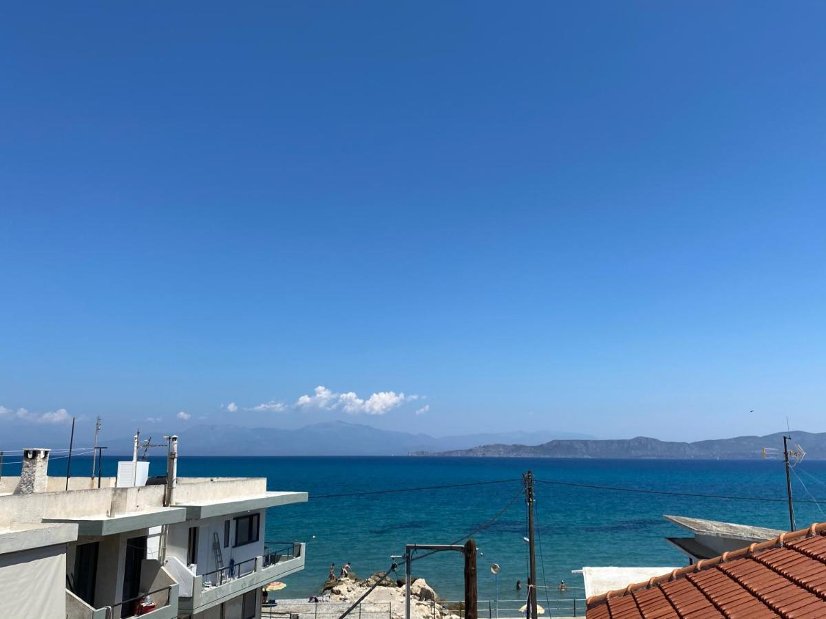 Assos Marina Apartment Bagian luar foto