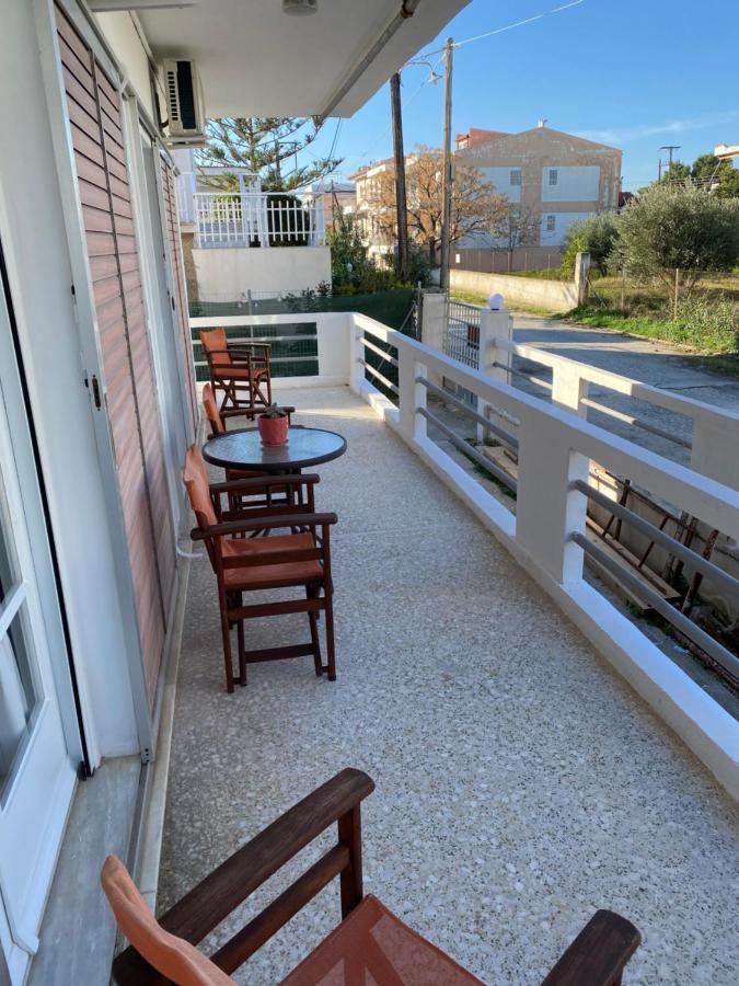 Assos Marina Apartment Bagian luar foto